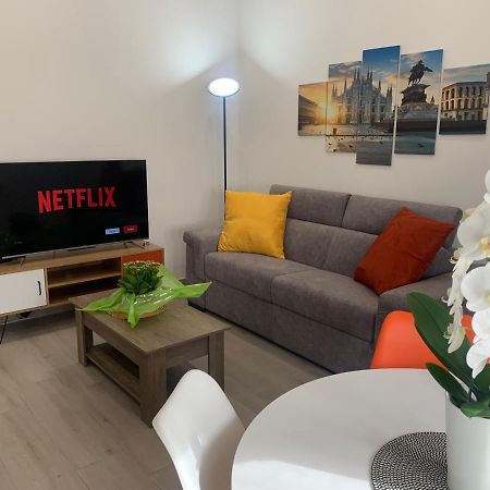 Ripa150 - Smart Apartament Milano - Prada Bocconi Ieo Ied Forum Assago Navigli Duomo15Min Bagian luar foto